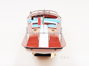 เรือจำลองริวา อควารามา ขนาด 120 ซม. ทำจากไม้ซีดาร์ งานฝีมือ พร้อมฐานตั้งโชว์ ทาสีแล้ว ตกแต่งบ้านแบบตั้งพื้น - Product Image 5