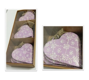 Fabricante confiable de último diseño Decoración navideña de alta calidad Corazón colgante de color/CORAZÓN COLGANTE PARA PRIMAVERA - Product Image 1