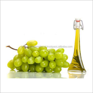 Suministro de fábrica de aceite de semilla de uva pura | Aceite esencial de semilla de uva orgánica natural de grado alimenticio a granel - Product Image 4