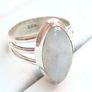 Indian Silver <b>Ring</b> Rainbow <b>Moonstone</b> <b>Ring</b> Women Jewelry Eternity Vermeil Sales Hot S925 Sterling Silver Jewellery - Product Image 2