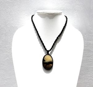 สร้อยคอจี้หินควอตซ์เซปทาเรียนแบบยูนิเซ็กซ์ พร้อมสายหนังถัก สำหรับงานพุทธศาสนา งานปาร์ตี้ ของขวัญวันครบรอบ - Product Image 2