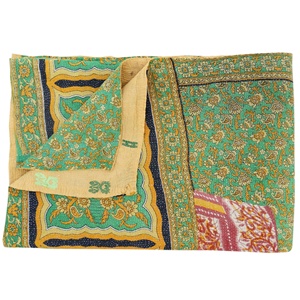 Venta al por mayor raro hecho a mano indio kantha edredón vintage cosido a mano Manta de algodón producto a granel hecho a mano - Product Image 2