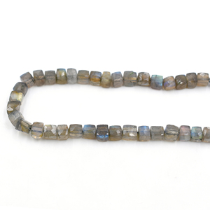 Labradorite naturelle de perles à facettes en forme de Cube, brin de 6-8 MM - Product Image 2