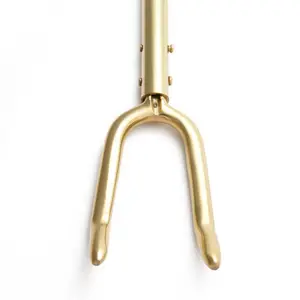 Support d'affichage en fer de qualité supérieure avec support réglable Offre une tenue solide et stable pour les assiettes, les photos, les livres et la décoration intérieure - Product Image 1