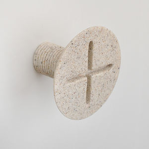 Petit crochet mural en polyrésine de forme carrée, noir, 4,2x4,2x4,5 cm - Product Image 6