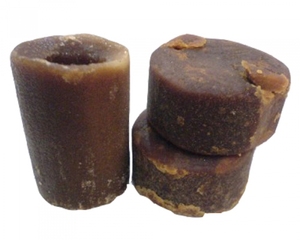 Cubos de Jaggery de Caña Amarilla Marrón 100% Naturales Frescos, Certificados ISO para Uso en Cocina - Product Image 1