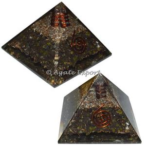 Mejor precio curación Epidot orgón pirámide cuarzo piedra preciosa artesanía Feng Shui estilo Punto de cristal para meditación piedra semipreciosa - Product Image 1