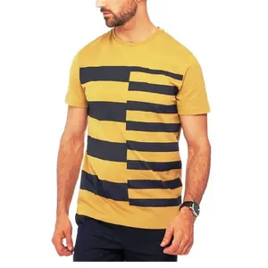 Kaus pria motif garis-garis desainer bergaya kasual pakai grafis desain baru bahan keren keringat rib leher logo cetak hitam t shir