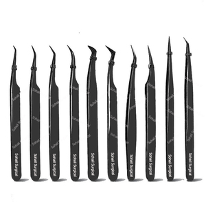 Pince à cils noire, pince à épiler - Product Image 1