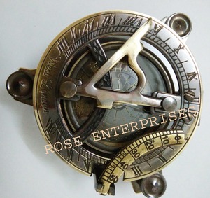 <span class=keywords><strong>C</strong></span>á nhân <span class=keywords><strong>c</strong></span>ổ hải lý đồng thau la bàn Phiêu Lưu Đồng hồ mặt trời với làm việ<span class=keywords><strong>c</strong></span> điều hướng từ tùy chỉnh in cho quà tặng - Product Image 2