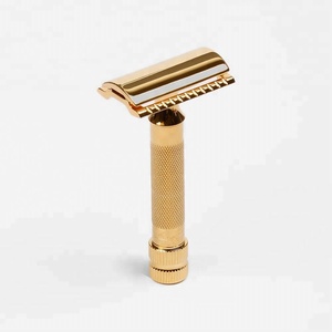 De Seguridad de la maquinilla de afeitar con hojas de afeitar. - Product Image 3