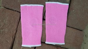 Gants de boxe intérieurs Speed Wraps entièrement personnalisés Mitaines de lavage sans azo Produits OEM fabriqués au Pakistan - Product Image 3
