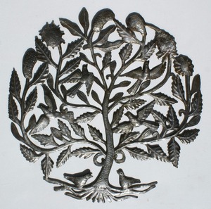 Sculpture murale en métal de 60cm, arbre de vie avec oiseaux volants, décoration intérieure haïtienne de style Art déco - Product Image 1