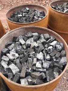 Binchotan de carbón de lichi sin humo de alto calor para barbacoa hecho de madera dura con 5-6 horas de tiempo de combustión 88-92% carbono fijo - Product Image 2