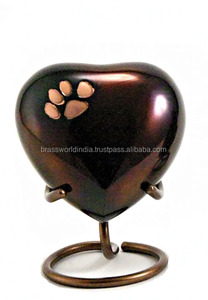 Urne funéraire pour animaux de compagnie en forme de cœur avec support, style américain, en métal - Product Image 6