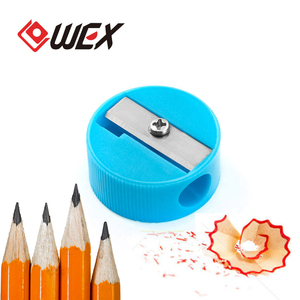 Trong Khi Stock Last Cầm Tay Hình Tròn Chất Lượng Cao Lưỡi Thép Đầy Màu Sắc Mới Lạ Lớp Học Cung Cấp Đồ Dùng Bằng Nhựa Bút Chì Làm Sắc Nét - Product Image 1