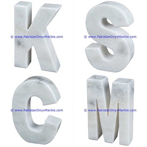 Sujetalibros de decoración de mesa tallado a mano con letras de mármol de piedra natural a la Z en forma - Product Image 1