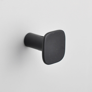 Petit crochet mural en polyrésine de forme carrée, noir, 4,2x4,2x4,5 cm - Product Image 1