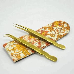 Pinces à épiler professionnelles en acier inoxydable pour extensions de cils, marque personnalisée, prix compétitif, soins personnels et beauté - Product Image 3