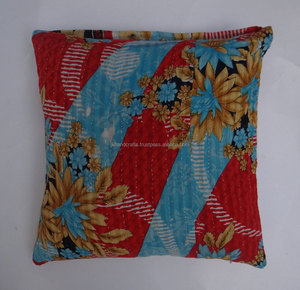 Funda de cojín de diseño floral de algodón vintage decorativo para el hogar indio - Product Image 1