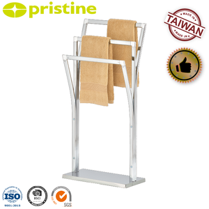 Toallero prístino de hierro fundido de metal cromado de tres capas con calentador Diseño moderno 60cm de longitud Almacenamiento doméstico independiente - Product Image 6