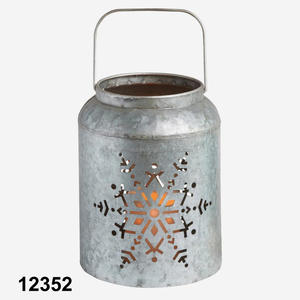 Vela de metal hecha a mano linterna de hierro galvanizado para decoración del hogar - Product Image 1