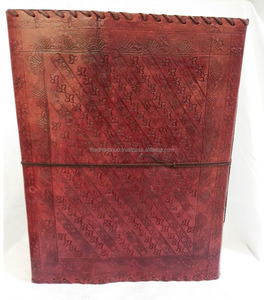 Journal de qualité en cuir gaufré à la main avec cinq pierres et fermeture en fil de coton pour l'écriture et la journalisation - Product Image 3