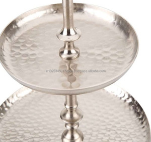 Soporte de pastel de 2 niveles de madera de mango natural y metal - Product Image 3
