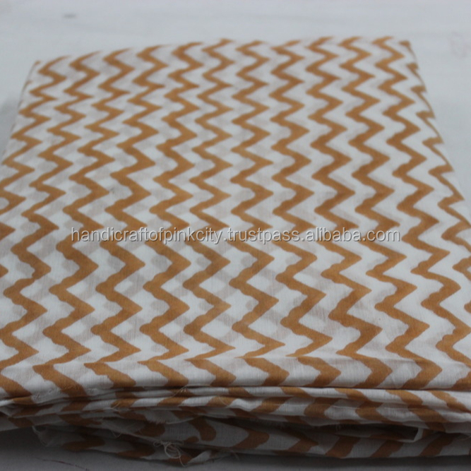 Ткань с ручным принтом