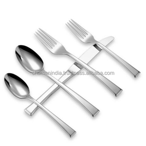 Juego de cubiertos de acero inoxidable ecológico de 5 piezas Michael Lloyd Pearl - Product Image 1
