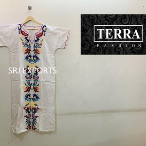 Vestido Maxi Casual con Diseño Bordado a Mano, 100% Algodón, Lavable, con Botones Decorativos, Mangas Cortas, Cuello en V, Cintura Imperio, Corte Holgado - Product Image 6