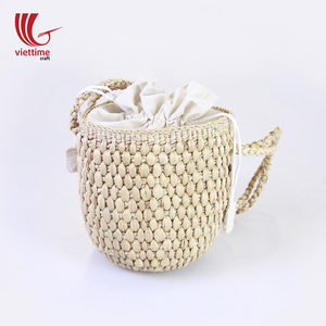 Bolsa de cubo de paja tejida con forro, bolsa de playa de jacinto de agua, venta al por mayor en Vietnam - Product Image 2
