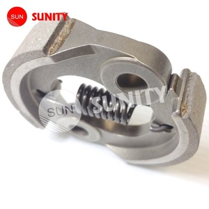 รองเท้าเบรค TD70 TD40กระบอกเดียวสำหรับเครื่องยนต์ geunn ชิ้นส่วนทางการเกษตร - Product Image 1