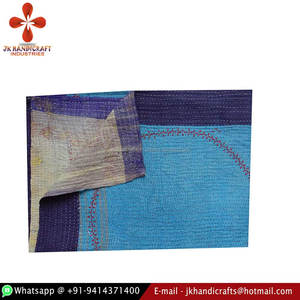 Edredones Reversibles de Algodón Sari Hechos a Mano en Colores Brillantes para Uso Hotelero-Mejora del Hogar Precio Al por Mayor - Product Image 6