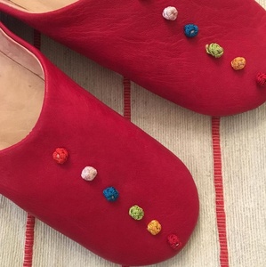 Cuero genuino para mujer de fábrica marroquí-Suite de hotel de verano de uso diario de lujo para comodidad y estilo de moda - Product Image 1