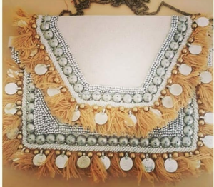 Bolso de Mano Bohemio de Lujo Hecho a Mano en India con Bordado Vintage y Borlas, Bolso de Hombro de Algodón Banjara para Mujer, Personalizado para la Noche o Compras - Product Image 3