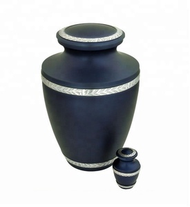 Urne de crémation en métal la plus exigeante avec conception de sculpture à la main pour les services funéraires Urne funéraire Premium Pure Funeral Memorial Keepsake Ashes - Product Image 1