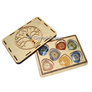 Caja de regalo facetada de siete corazones de Chakra, piedra preciosa de ágata, grabado tallado, técnica de estilo de amor, estilo tallado - Product Image 1