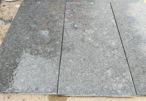 Pierre décorative de qualité supérieure, carreaux de granit gris acier indien, revêtement de sol et de mur moderne pour intérieur et extérieur, poli, garantie 5 ans, sur mesure - Product Image 3