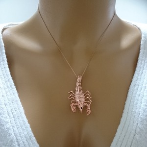 Collier pendentif scorpion en or massif 14 carats bijoux animaux fins pour femmes pour mariage fabriqués en turquie - Product Image 4