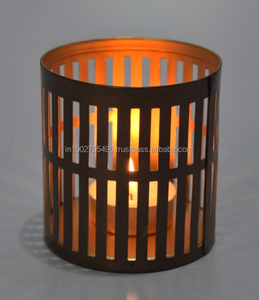Porte-bougie en métal fer forgé élégant, fait à la main, 7,5x7,5x10 cm, design en fil, décoration de la maison, mariage, Noël, décorations festives, bougie - Product Image 4