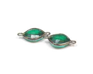 Magnifique connecteur artisanal en argent sterling avec quartz vert, serti en forme de coussin de 12 mm, disponible en simple ou double attache, plaqué or 18 carats - Product Image 5