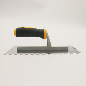 Vente en gros de truelle à béton en acier inoxydable avec manche en caoutchouc et lame crantée truelle en plastique pour le plâtrage - Product Image 4