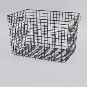 Panier de rangement empilable rectangulaire avec poignée - Product Image 1