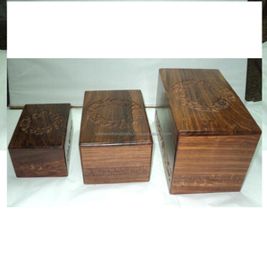 Urnas de madera talladas para cremación de mascotas, artesanías de madera, ataúd, ataúd, urnas adultas, urnas humanas - Product Image 1