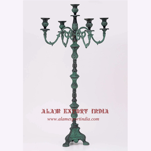 Candelabro de 5 brazos para iglesia barroca de aluminio y Metal, candelabro con acabado antiguo para centros de mesa de boda - Product Image 2