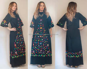 Increíblemente impresionante Vintage años 70 Floral Multicolor bordado mexicano campana de cuello alto y manga Boho vestido Maxi Resort vestido de noche - Product Image 3