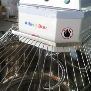 Mezclador de masa en espiral, máquina de panadería, mezclador de harina, 100 Kg - Product Image 3