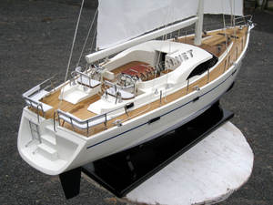 Oyster 72 modèle en bois bateau jouet gonflable accessoire élégant yacht à voile GIA NHIEN CO. LTD YT0032P - Product Image 2