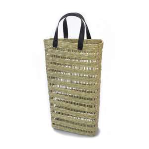 กระเป๋าโท้ทชายหาดสานของผู้หญิงสำหรับฤดูร้อนที่สวยงามพร้อมซิปและโซ่ประดับกระดุม - Product Image 4